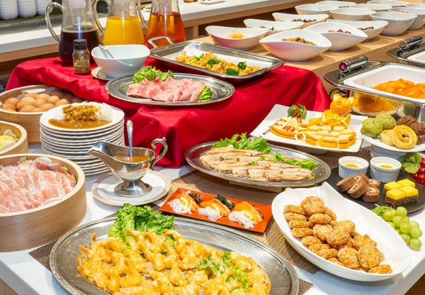 【福岡エリア(筑前・筑紫野&太宰府・糸島含む)発】 別府おにやまホテルのランチビュッフェと宇佐神宮、安心院葡萄酒工房 日帰り1